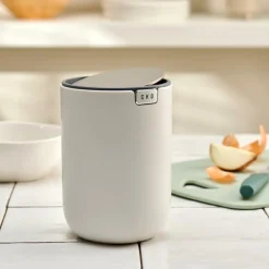 EKO Mini Poubelle De Table 1,5l Blanc